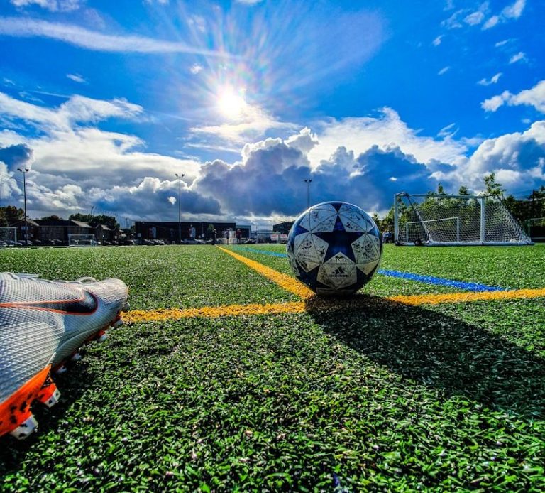 Key football phrases in German and Spanish straight to your inbox. 